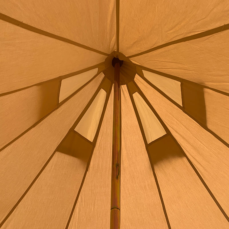 เต็นท์ผ้าใบทรงระฆังขนาด 4 ม. 4 คนสำหรับการตั้งแคมป์สำหรับครอบครัว