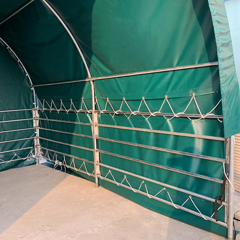 ที่พักพิงปศุสัตว์แบบพกพาขนาด 4x4mx3.15m สำหรับม้า วัว แกะ