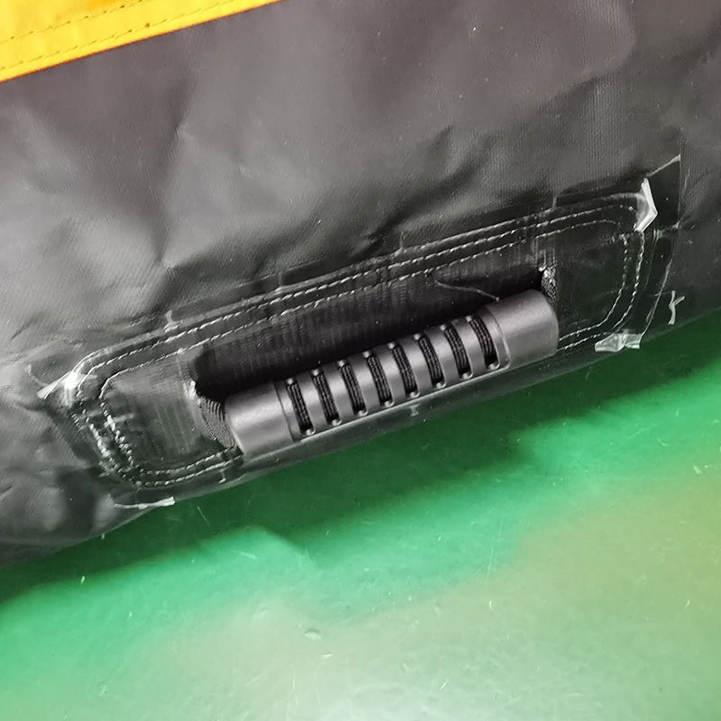 เต็นท์ตั้งแคมป์เป่าลม Four Season Glamour สำหรับ 2-4 คน